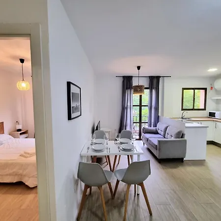San Isidro Center & Apartment *